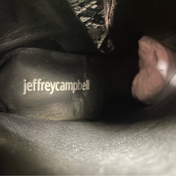 BNIB Jeffrey Campbell Dormant Black/Gray Snakeskin print platforms 6M - Picture 10 of 12